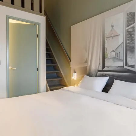 Moulins Hotel 2*